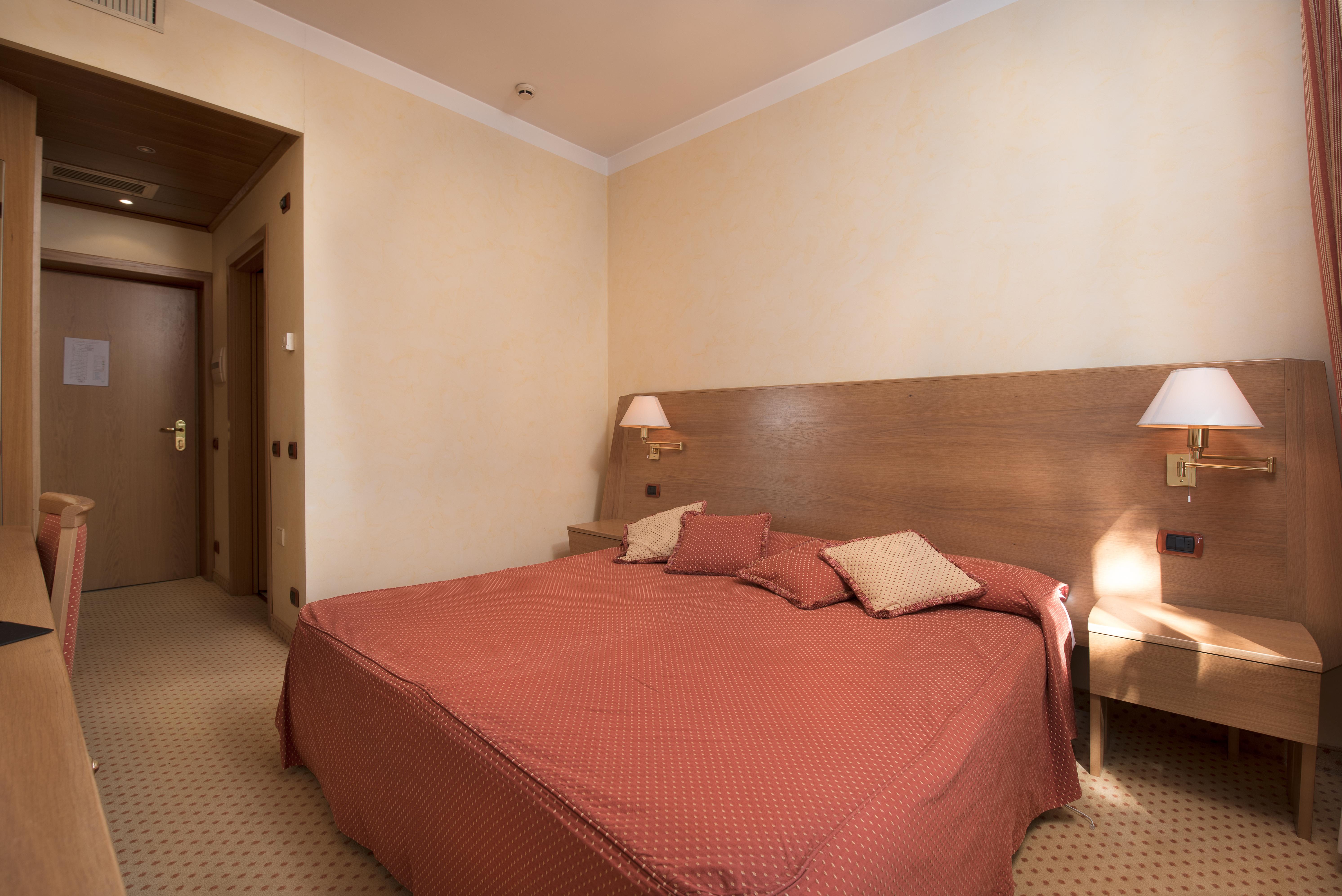 Hotel San Pancrazio トレスコーレ・バルネアーリオ エクステリア 写真