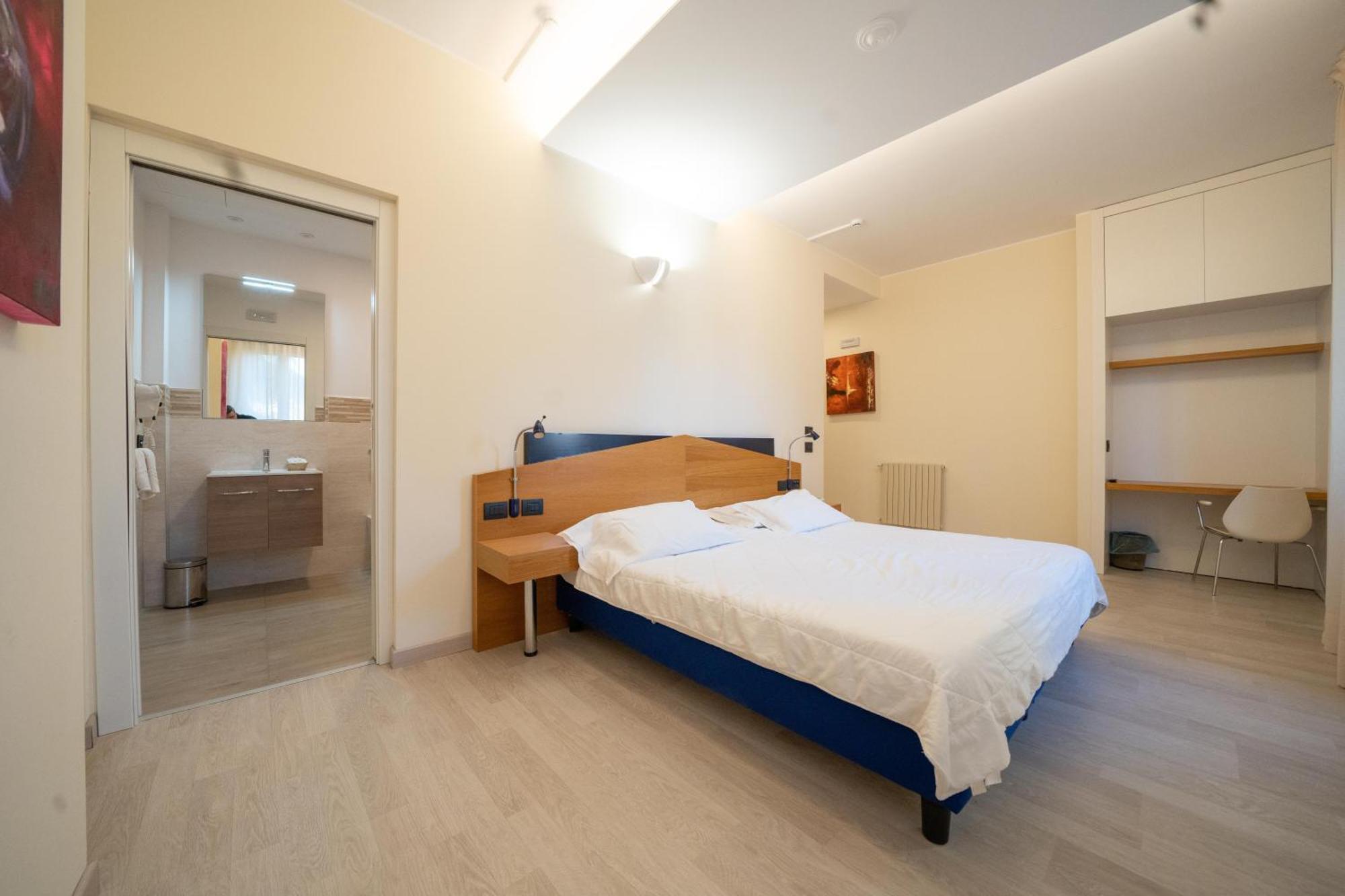 Hotel San Pancrazio トレスコーレ・バルネアーリオ エクステリア 写真